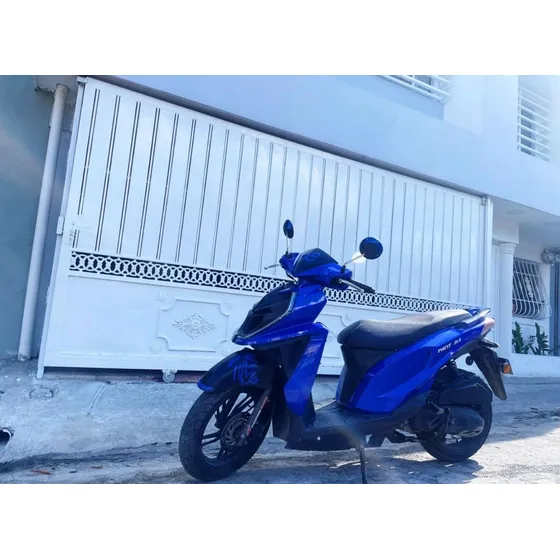 Marca: Gato Fuerza Motriz: 150 Año: 2020 Color: Azul