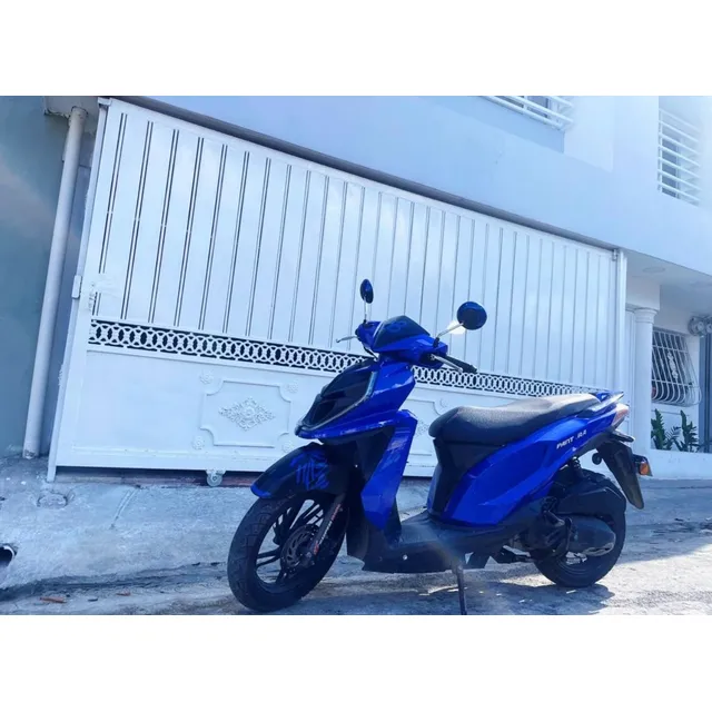 Marca: Gato Fuerza Motriz: 150 Año: 2020 Color: Azul