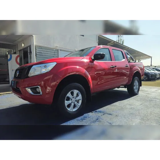 Nissan Np300 Se 4x4