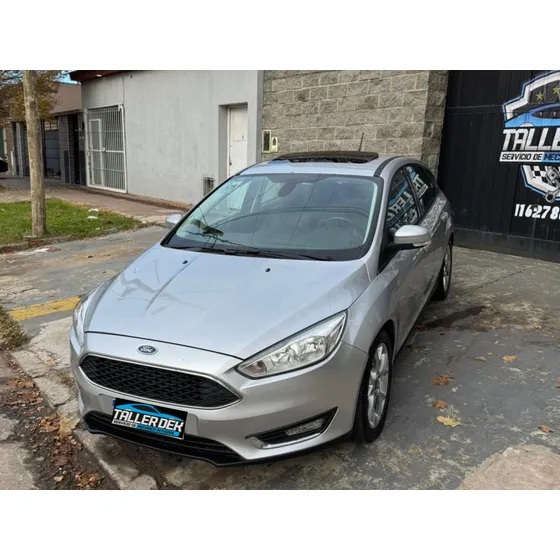 Ford Focus 2.0 Se Plus Mt