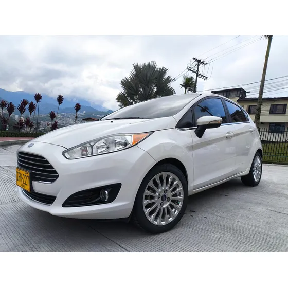 Ford Fiesta 1.6 Hatchback Titanium
