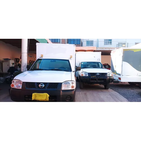Nissan Np300 2.4 Caja Seca Aislada