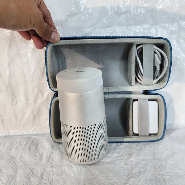 Bose Soundlink Revolve Funcionando Perfecto Con Estuche
