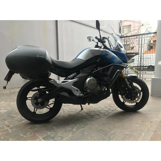 Cf 650 Mt 2023 6500 Km Usada Excelente Estado