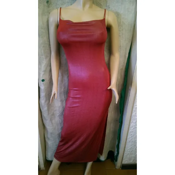 Vestido Rojo Metalizado - Talla M - 120cm De Largo - Fashion