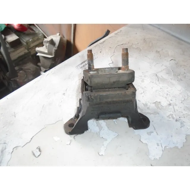 Vendo Base Transmision De Ford Mondeo Año 2004, Gasolina