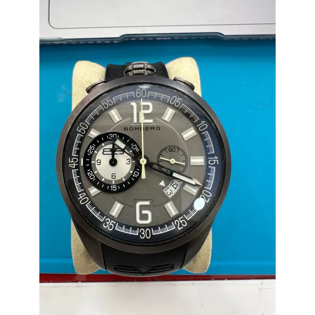 Reloj Bomberg Para Caballero Modelo 1968 Caballero Negro Negro Negro