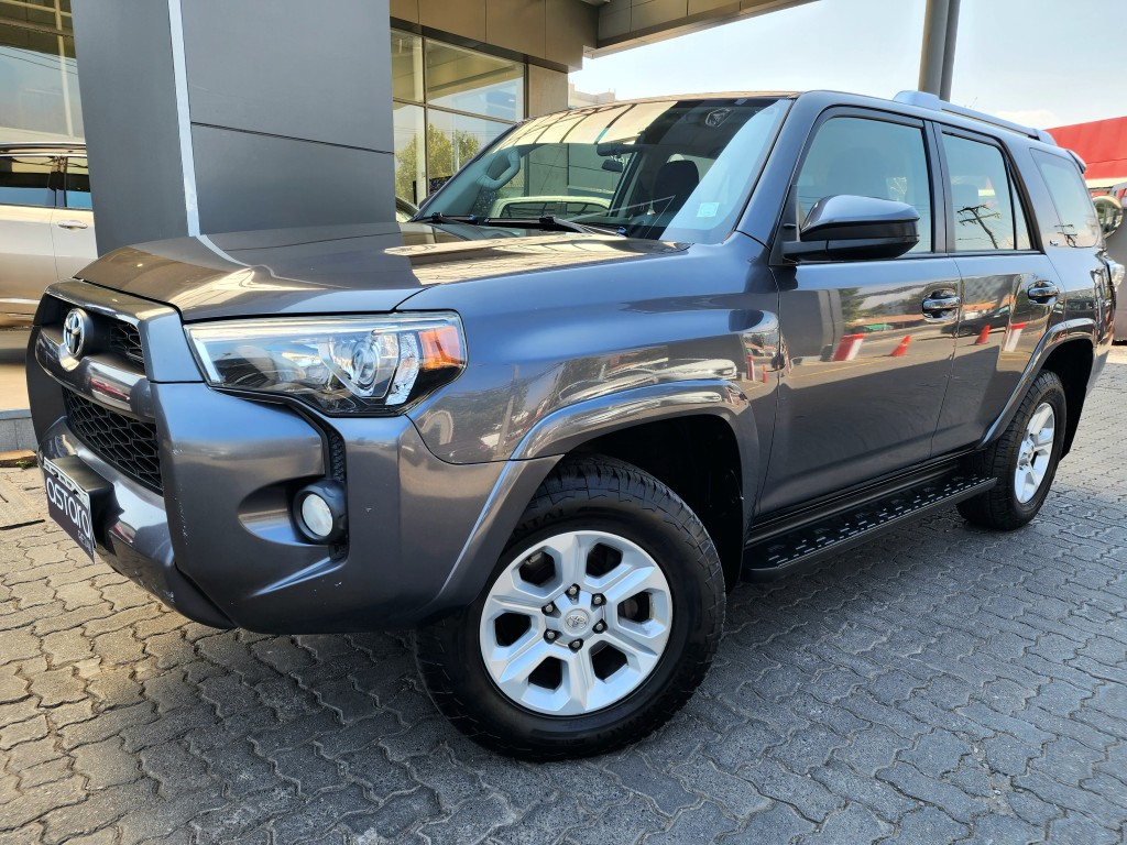 Toyota 4runner 4.0 Sr5 At 5p