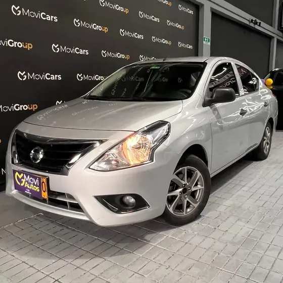 Nissan Versa 2022 1.6 Drive At