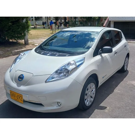 Nissan Leaf Leaf