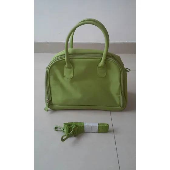 Porta Cosméticos, Tipo Bolso, Marca Ebel. Nueva.
