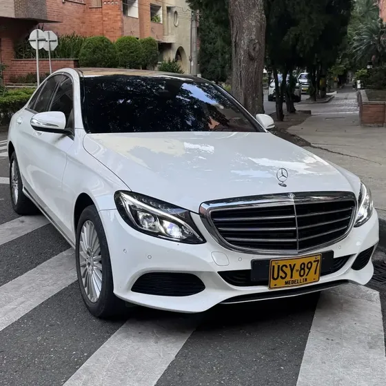 Mercedes-Benz Clase C 2016 2.0 Cgi Exclusive