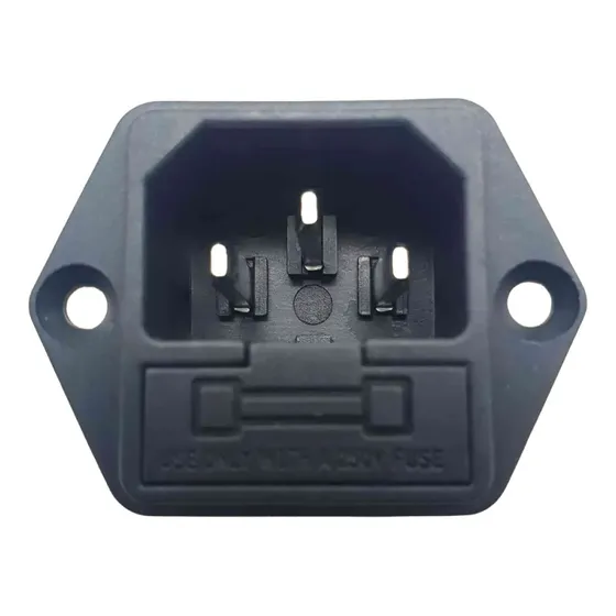 Tomacorriente Para Chasis 120-250v 10a Con Porta Fusible 5pz