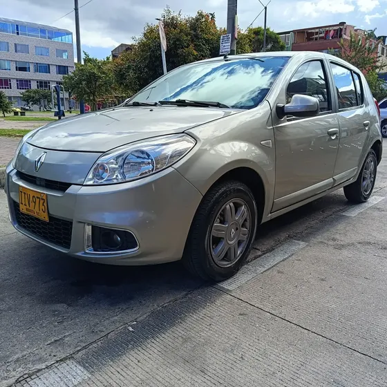 Renault Sandero 2016 1.6 Dynamique 90 Hp