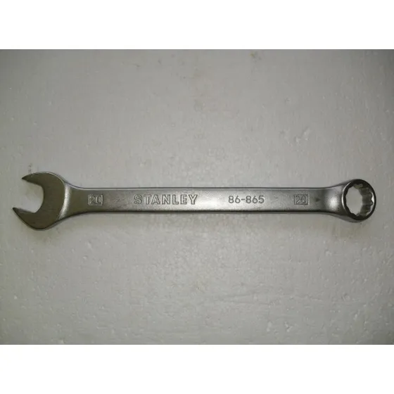 Llave Stanley Combinada  21 Mm 86865