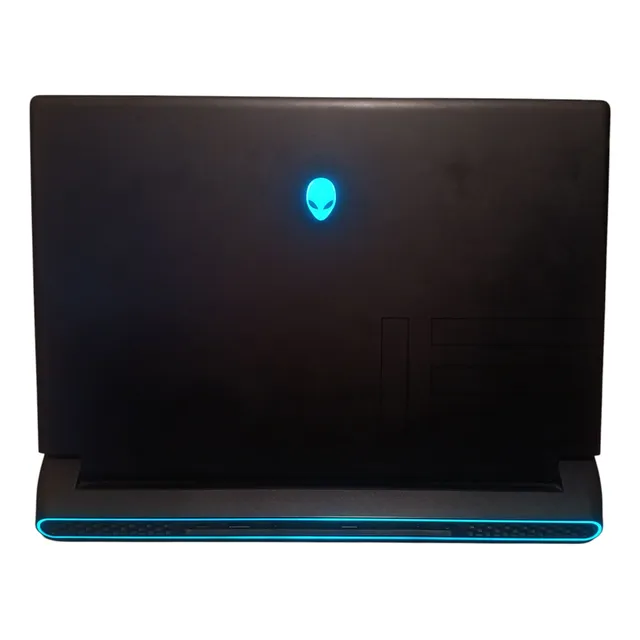 Alienware M15 R7