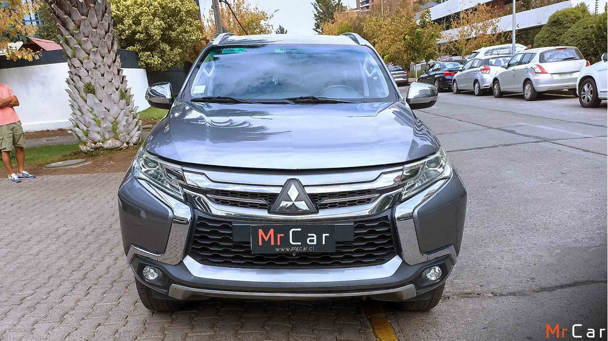 Mitsubishi Montero Sport Sport