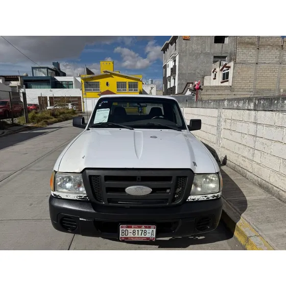 Ford Ranger Pickup Xl L4 Crew Cab 5vel Mt