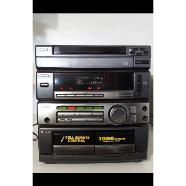 Minicomponente Aiwa Modelo Zr-600 Sin Parlantes Gris Oscuro 110 W