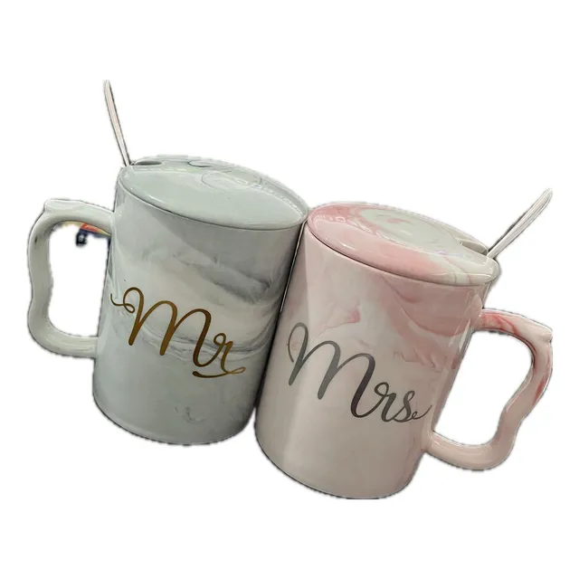 2 Tazas Duo Mr Y Mrs Con Tapa Y Cuchara Amor A448-2
