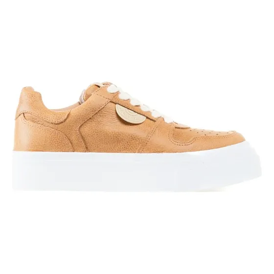 Zapatilla Cuero Con Recortes Suela Hiner Heyas