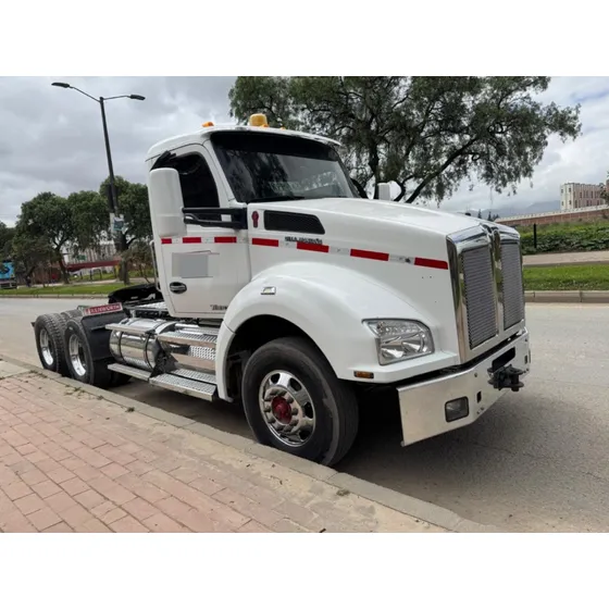 Kenworth T880 2022