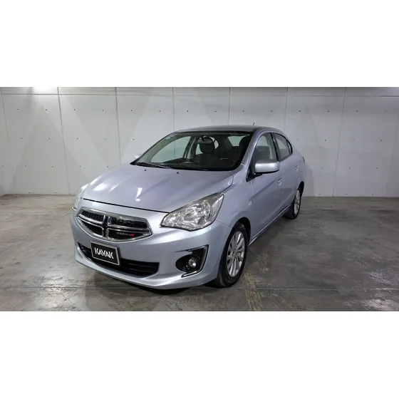 Dodge Attitude 1.2 Sxt