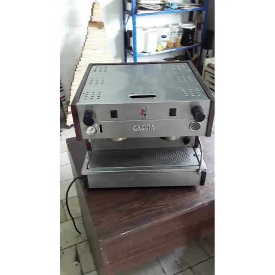 Maquina De Café Marca Gaggia Usada