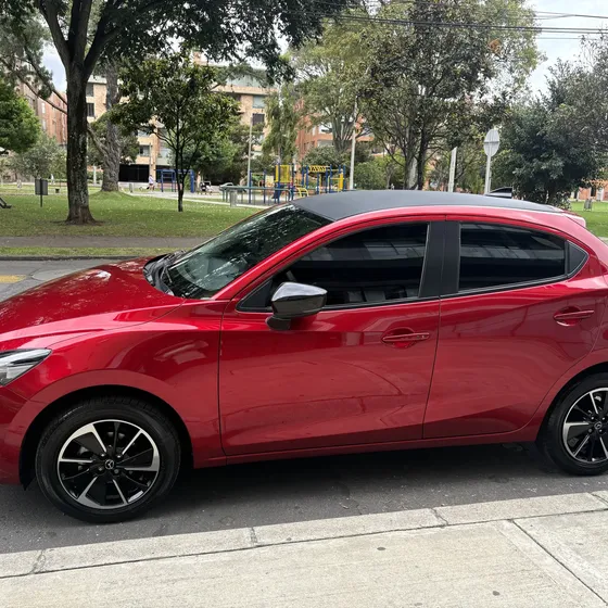 Mazda 2 Sport 2025 2.0 Grand Touring Lx Carbon Edition At