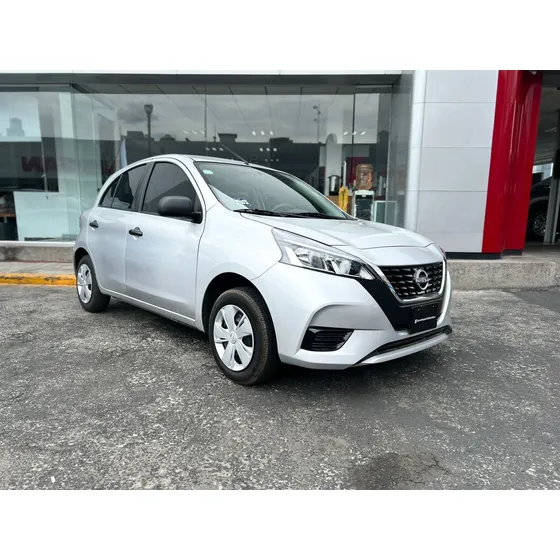 Nissan March 1.6 Sense At