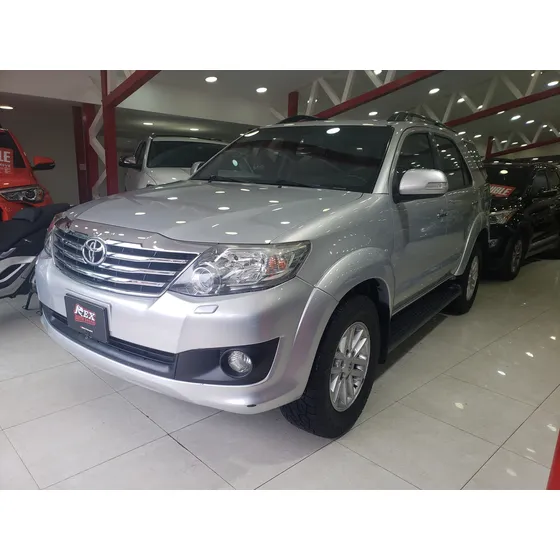 Toyota Fortuner Sr