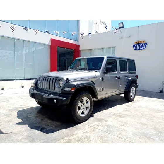 Jeep Wrangler 3.7 E Torque M-hibrid I4 4x4
