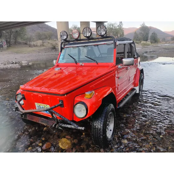 Volkswagen Safari 1.6 Trendline Tiptronic
