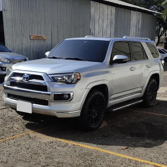 Toyota 4runner Limited 2017 4,0 Limited 4x4