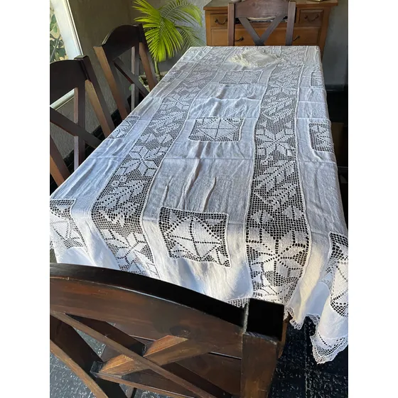Mantel Rectangular Antiguo 2.4x1.4m Puntilla  10 Servilletas Blanco Lisa