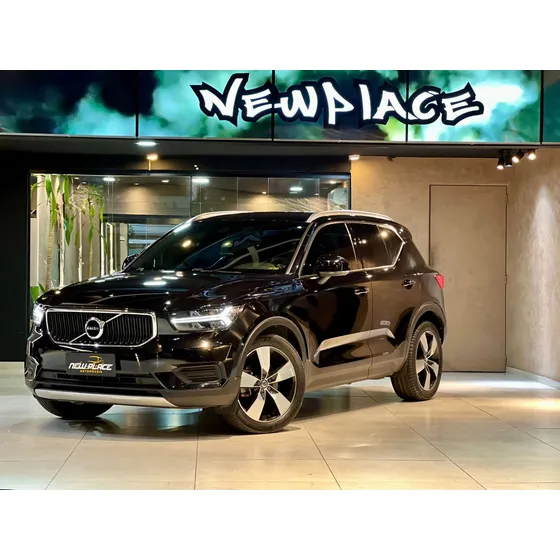 Volvo Xc40 2.0 T5 Momentum Awd 5p