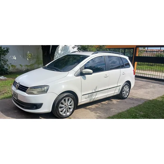 Volkswagen Suran 1.6 Imotion Highline 11c