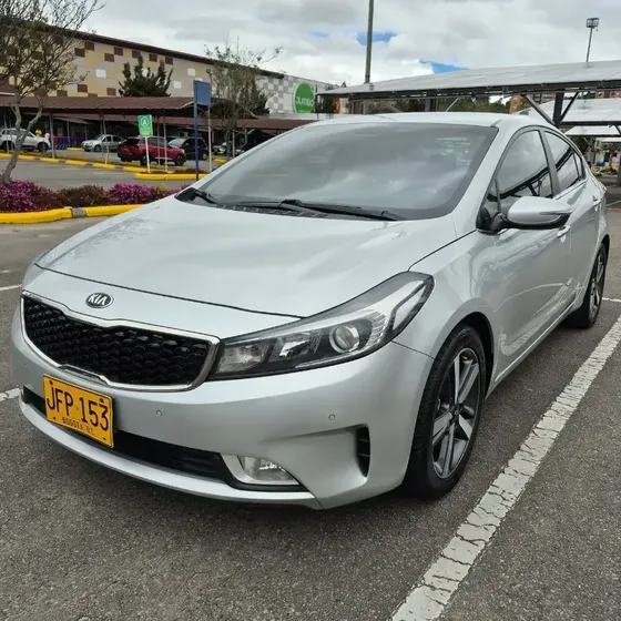 Kia Cerato Pro 2017 1.6 Sx Segunda Generación At