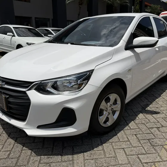 Chevrolet Onix 2023 1.0t