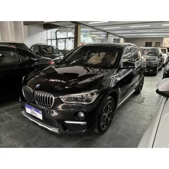 Bmw X1 X1 2.0 16v Turbo Activeflex Sdrive20i X-line 4p Automático