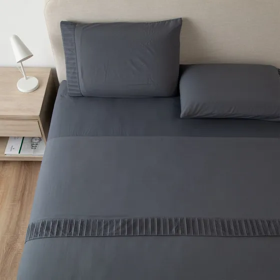 Sabanas Super King Hotel Suave 1800 Casatua + 2 Fundas Almohada Color Gris Oscuro