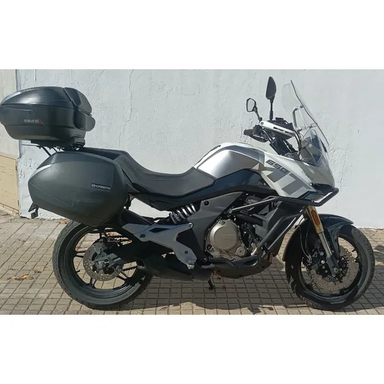 Cf 650 Mt + Accesorios Impecable