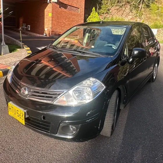 Nissan Tiida 2014 Sedan