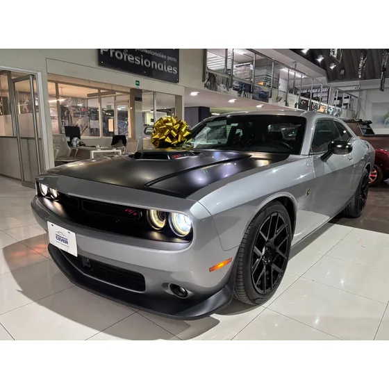 Dodge Challenger 6.5l Sc Pack At