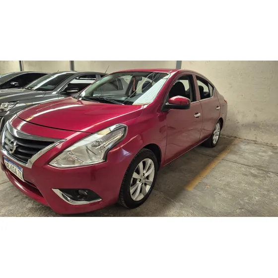 Nissan Versa 1.6 Advance At
