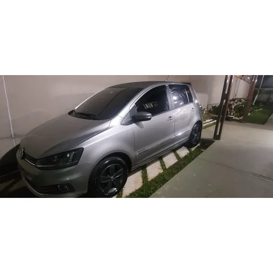 Volkswagen Fox 1.6 16v Msi Highline Total Flex 5p