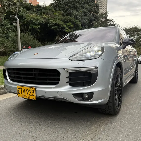 Porsche Cayenne 2018 3.0 S E-hybrid Platinum Edition