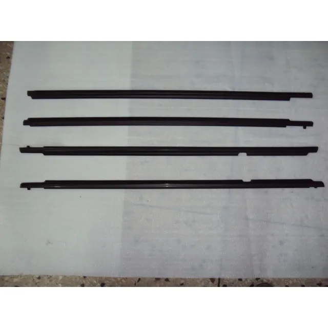Juego Cepillo Lame Vidrio Toyota Corolla 2009/2014 Gli