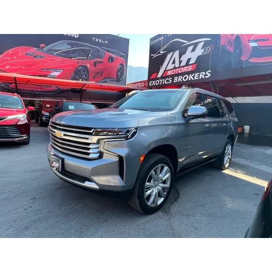 Chevrolet Tahoe 6.2 High Country 4x4 At