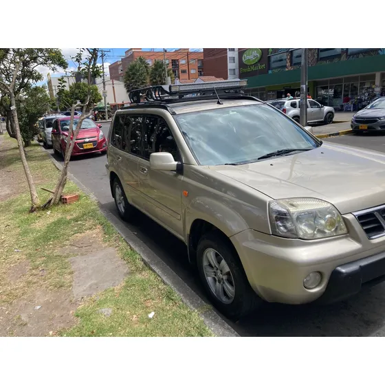 Nissan X-trail 2.5 T30